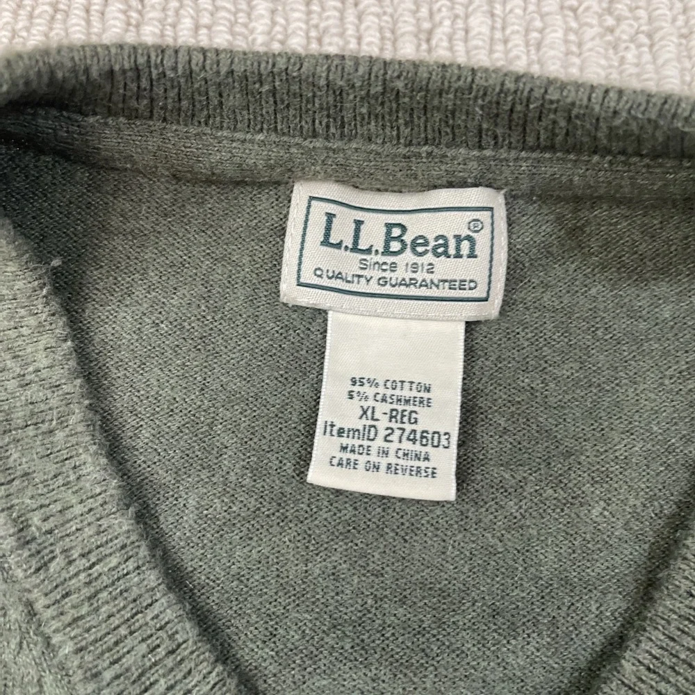 L. L. Bean Men's XL Cotton Cashmere Blended Knit V-Neck Sweater Green